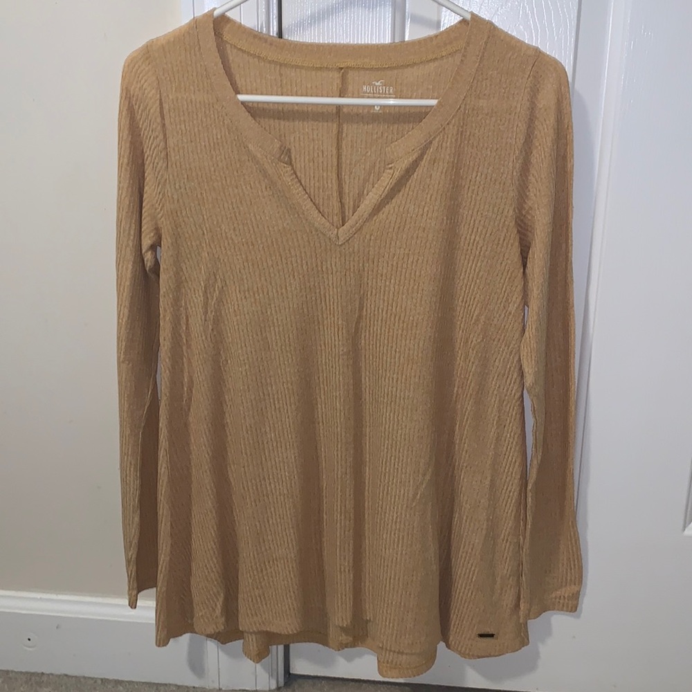 Hollister ribbed long sleeve top